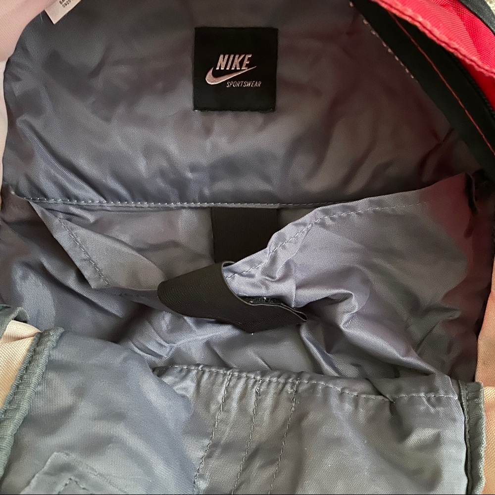 Nike Backpack - image 3